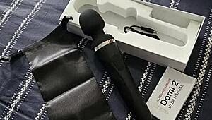 Le Regalo Un Domi Su Primer Consolador Y Termina Con Squirt