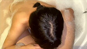 Shoplifter Teen Prefers Satisfying Officer's Prick In Office