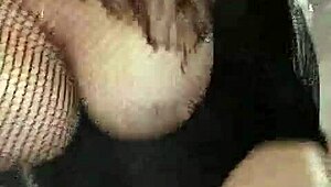 velvet rain milf squirts on edge with huge toy in homemade scene