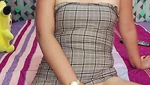 Oh God, She's Masturbating So Hard She's Squirting Everywhere!