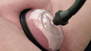 whitecleverbbw tests out a new pussy pump and nipple clamp