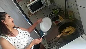 Amateur teen sucking mature cock in blowjob scene