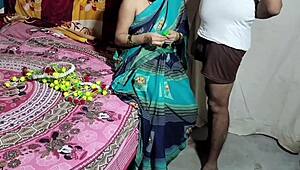 इंडियन देसी गांव की बीवी पहली बार रैंच पर ऐनल लेती है। कंट्री सेटिंग में रफ असफकिंग।