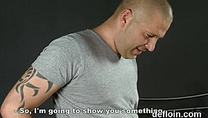 Yo, check this cute cutie losing her virginity up close!