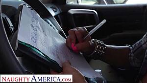 Rachel Roxxx gives a blowjob to a stranger in the dorm 😏