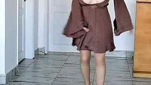 oh my god, hot milf mariaold is shaking her huge natural tits in sexy stockings!