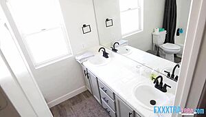 Tight Teen Mira Monroe Cosplay Fucked