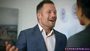 PANTYHOSE OFFICE BITCH GETS FOOTPLAY THEN A GOOD FUCK!