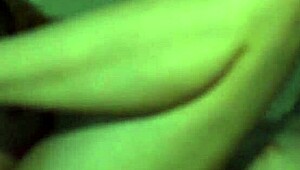 Miley Grey's Big-Ass Moans Loudly, Then Squirts in Bed – What a Show!