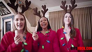Hey, it's the 2020 Christmas gangbang with best friends! They bang and suck all night