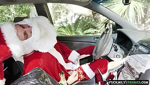 christmas fam orgy with charlotte sins, man i cant beleive this hapened