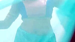 बस एक और दिन, जनवरी 24, 2018, रैंडम यूट्यूब क्लिप्स के साथ एमकेवी में।