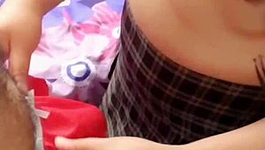 Porno estudiantes mi profe gustavo me ordena masturbarlo y sacarle la leche con mis tetas es su departamento después de clases