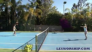 Milf Sarah Vandella Seduced By Lesbian Teen In Hot Tub With Big Tits