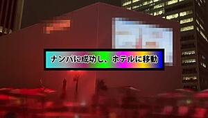 I picked up a 25-year-old ol with lewd ass and tits who was too erotic in the night pool