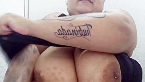 Mary Jhuana, the bbw babe, slips a plug in at the mall bathroom.