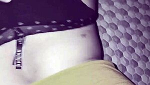 Watch this BBW give a deepthroat blowjob