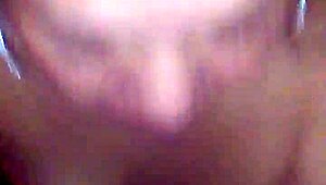 मुझे आज रात तुम्हारा लंड चूसने वाली स्लट बनाओ 😜