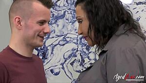 Milf Nicole Du Papillon Teases with Her Massive Juicy Pussy Lips