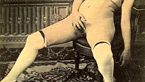 Vintage hairy pussy banged hard in steamy retro action.