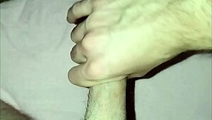 Solo Dick Play Feels So Good 😎