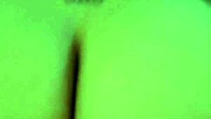 This amateur slut loves her fuck toys in action