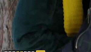 Yo, wanna see abigail mac get her pussy slammed by small hands in the forest? Check brazzers!