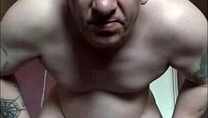 Bisexual Mark Wright loves swallowing piss and isn’t shy about it.