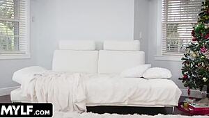 I’m obsessed with this Hoe Hoe Hoes Christmas compilation featuring Natasha Nice and Richelle Ryan!