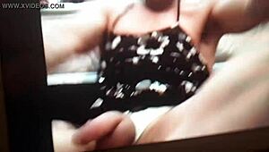 fuck my ass with dildo now!! 😈