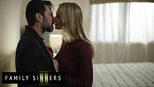 Tommy Pistol & Ashley Lane in Hardcore Doggystyle Action