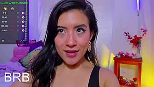 hey, do you like the way i move my ass for you on webcam?