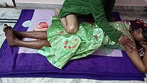 यो, भारतीय सेक्सी लड़की बेडरूम एपी 263 में वाइल्ड हो जाती है!