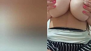 i'm bouncing my big tits for you