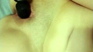 SEXY WHITE GIRL MASTURBATES UNTIL SQUIRTING CUM EVERYWHERE