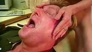 back in the day, her huge trimmed pussy got fingered good