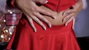 teen in stockings feels intense pleasure rubbing herself