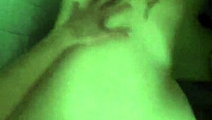 Grab Horny Stepmom While Bathing