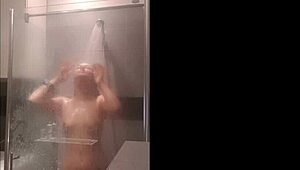 bella rico says, i'll do anything to shower with magic javi