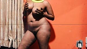 Fresh And Clean Princess Zara Shows Off Her Curvy Ass In 3D Gay Porn