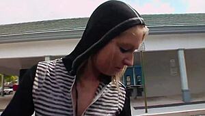 Jaclyn Fox Exclaims As She Fills Her Perfect Pussy With Random Dick!