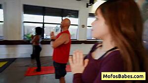 lindsey lakes sucking huge dick in yoga class