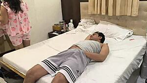 ओयो दिल्ली में सल्ट्री हाउसवाइफ के साथ सीक्रेट होटल फक