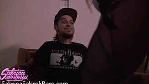 सबरीना सब्रोक बड़े चूचों और गांड के साथ जोरदार चुदाई