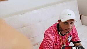 watch this maloqueiro suck his friend's big cock