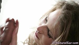 glam beauty gets screwed after sucking cock