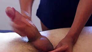 Hired Hot Masseur for Erotic Massage at Home and Ejaculated During the Session