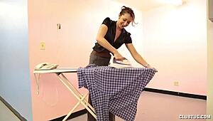 Hot Housewife Handjob