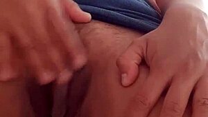 sexy morena masturbates hairy pussy 😏