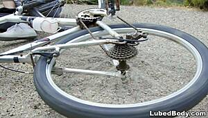 Delivery Boy Scores Big with Exotic Nuru Masseuse